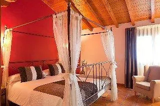 Otel Txaraka 2*