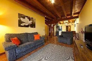Otel Txaraka 2*