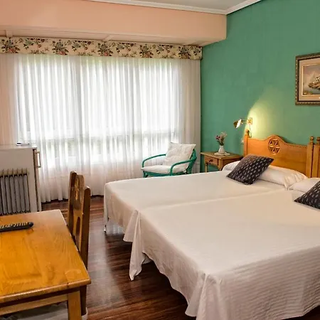 Txaraka Otel Bermeo