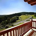 Hotel Txaraka Bermeo