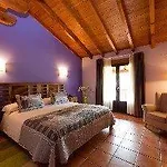 Hotel Txaraka Bermeo