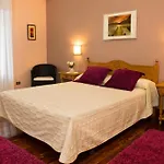 Hotel Txaraka Bermeo