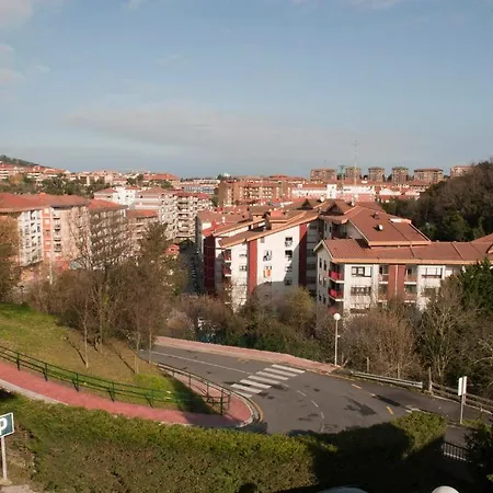 Txaraka Hotel 2*
