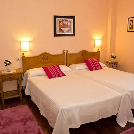 Hotel Txaraka