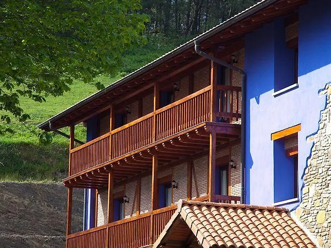 Hotel Txaraka Bermeo