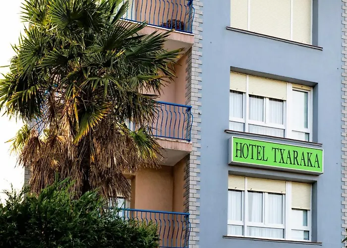Hotel Txaraka Bermeo