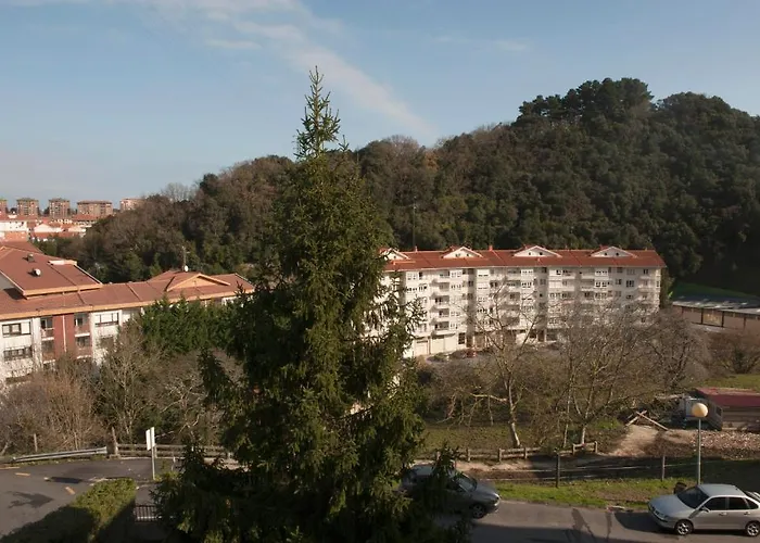 Hotel Txaraka Bermeo